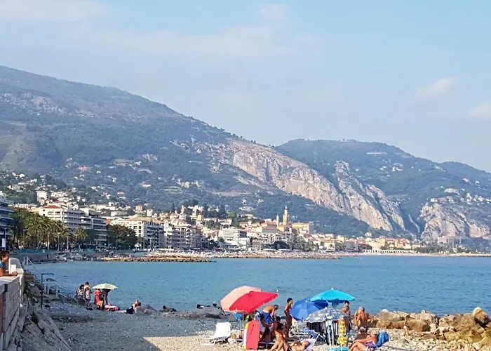 2pcs A 100 M De La Au Calme Apartmán Menton